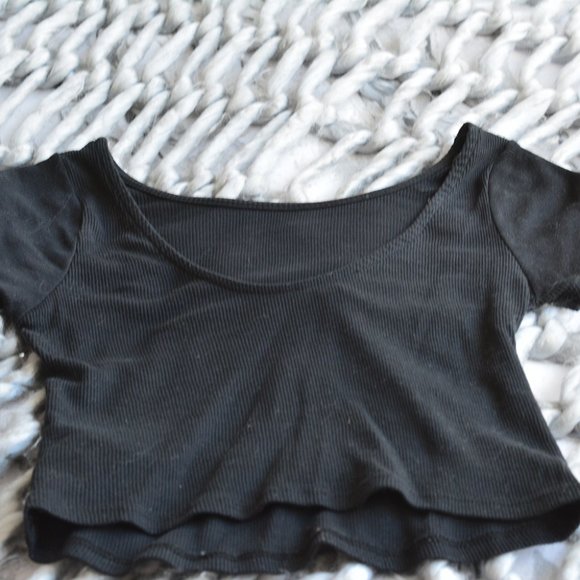Zara Black Scoop Neck Crop Top - Picture 4 of 4